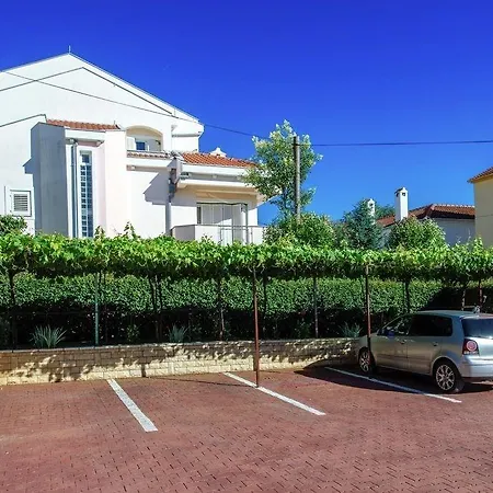 アパート One-bedroom In Zadar I *