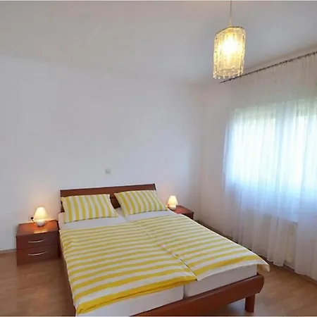 One-bedroom In Zadar I *